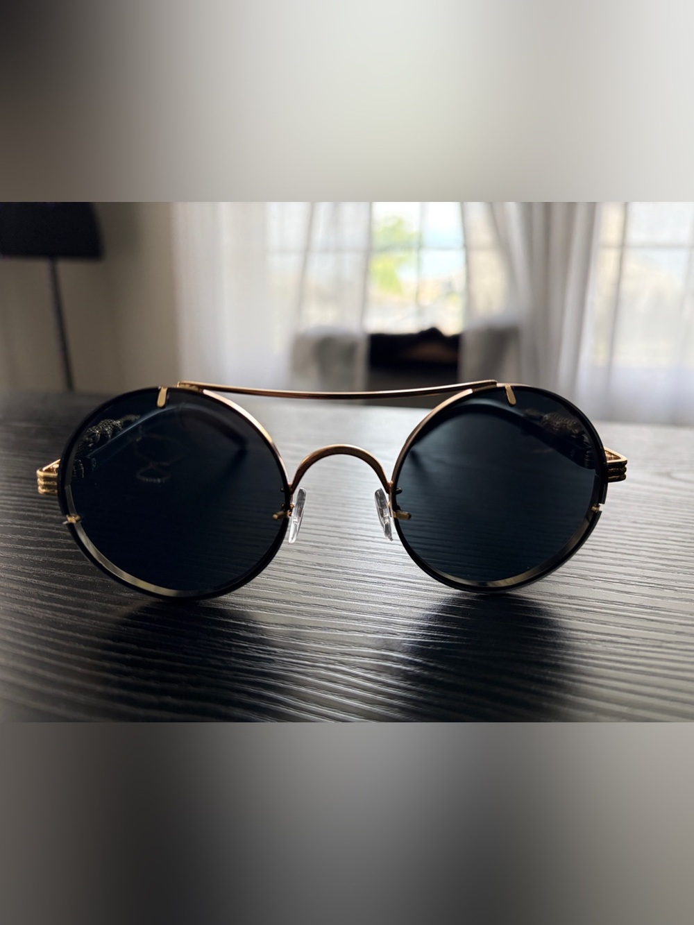Wild Cat Sunglasses Round in Black with Gold Tone Accents - Picture 3 of 4